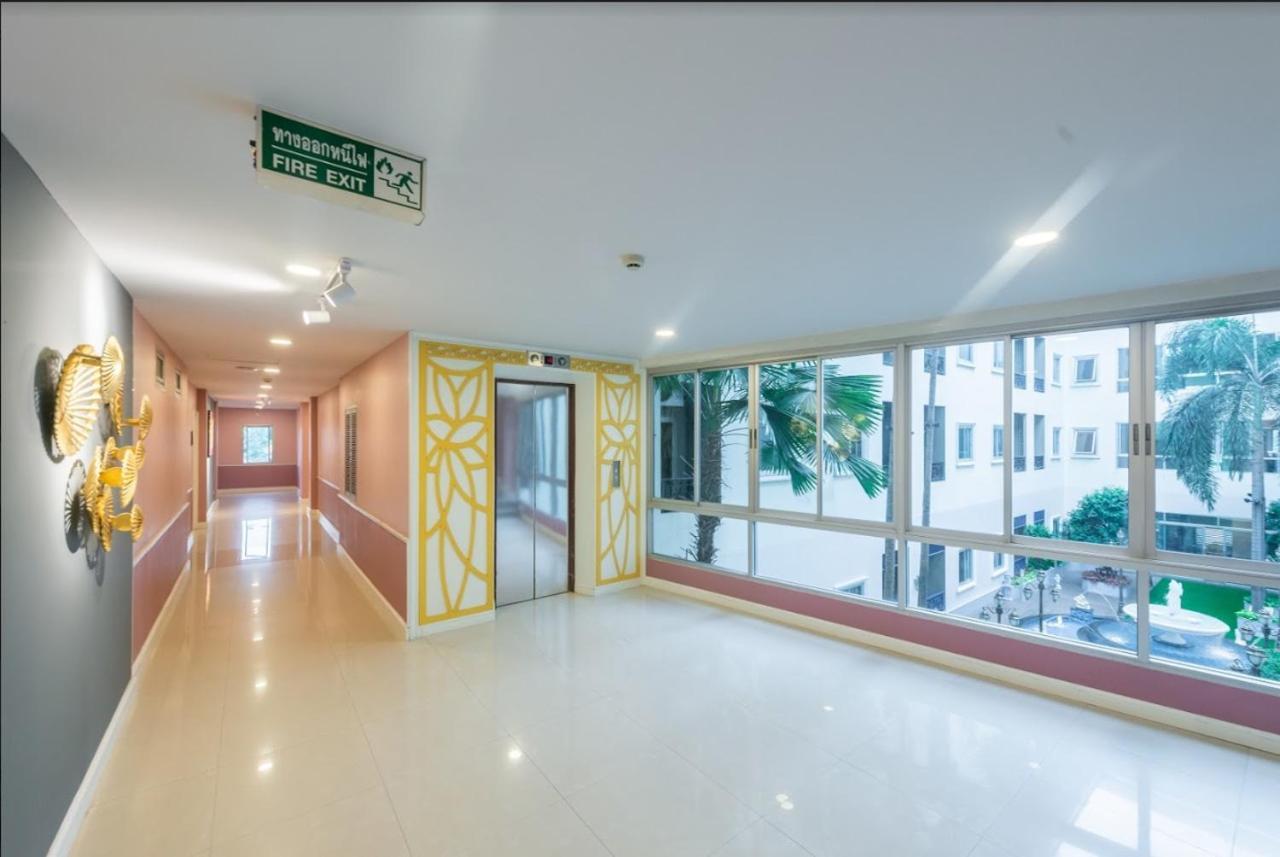 Napheera Royal Tel Hotel Ban Khlong Bang Krathiam Ngoại thất bức ảnh